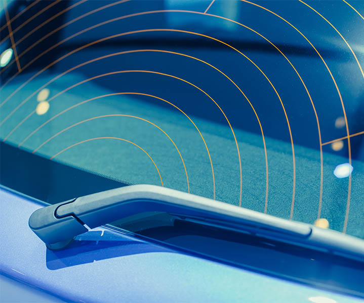What Are the Features of Windshield Glass?